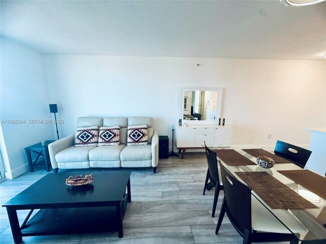 Building Photo - 900 SW 8th St