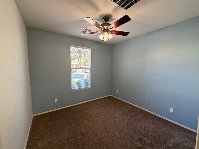 Building Photo - Cozy Home for Rent in Gilbert's Morrison Ranch!!