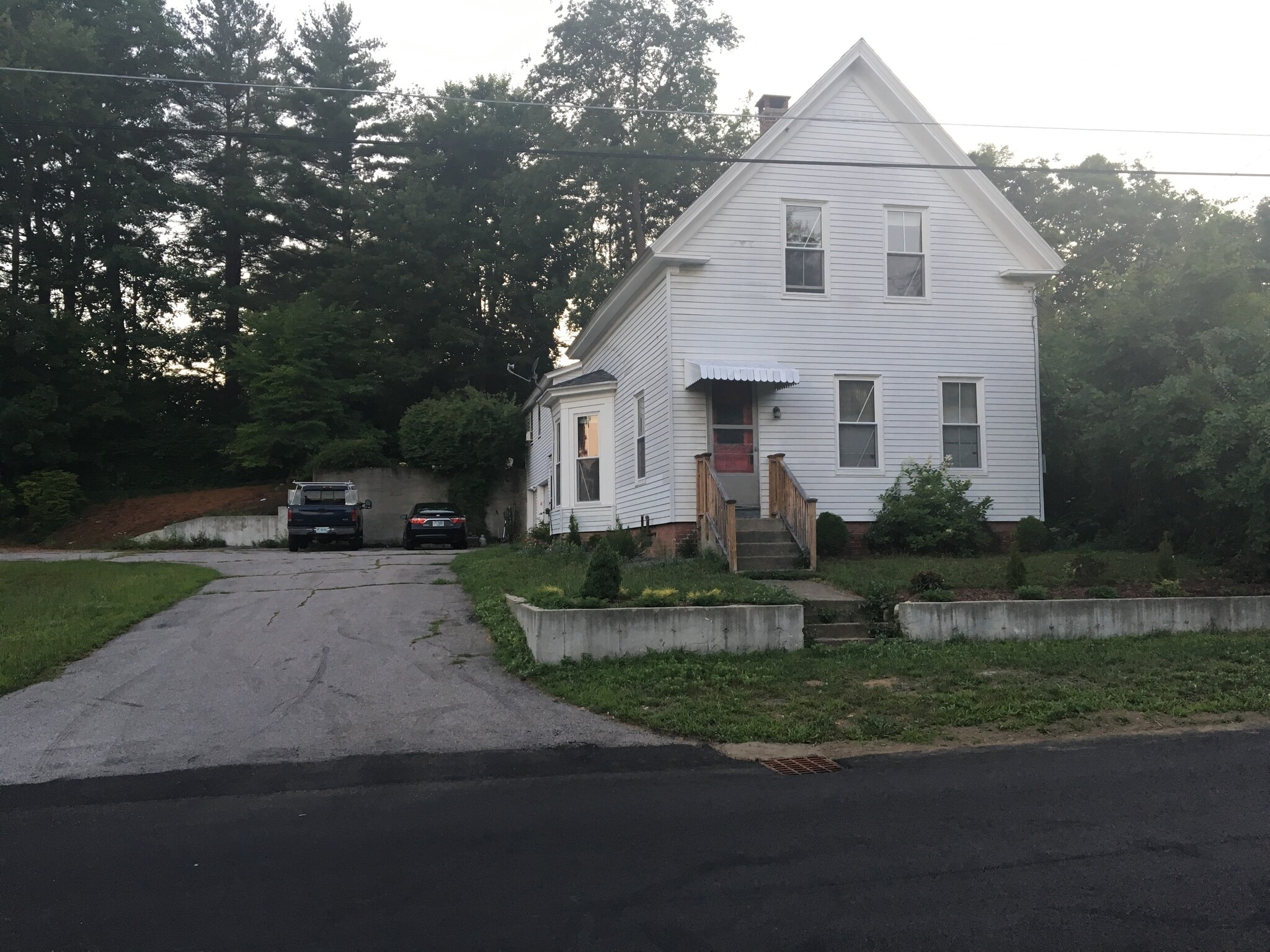 Building Photo - 126 Armory Street