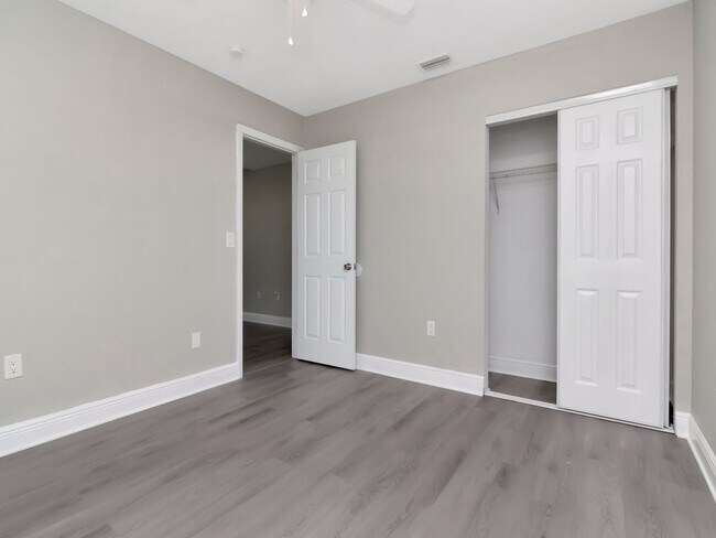 Building Photo - Fully Renovated 3-Bedroom, 2-Bath Rental in Bradenton, FL — $1,895/Month with Pest Control, Trash...