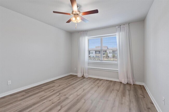 Building Photo - 501 Silkworm Way