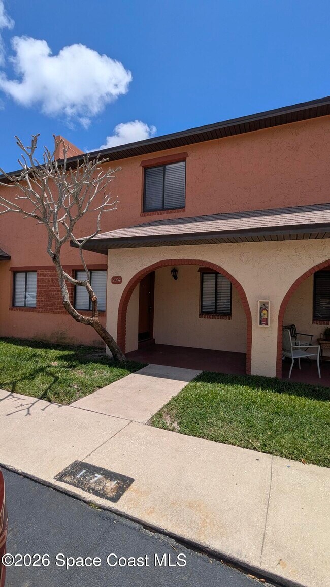 Building Photo - 174 San Juan Cir