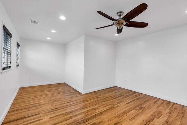 Building Photo - 600 Cookman Ave