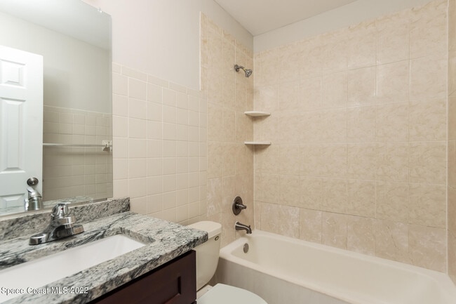 Building Photo - 647 Pampas St NW