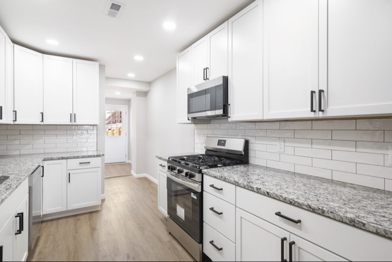 Building Photo - 3611 Chestnut Ave