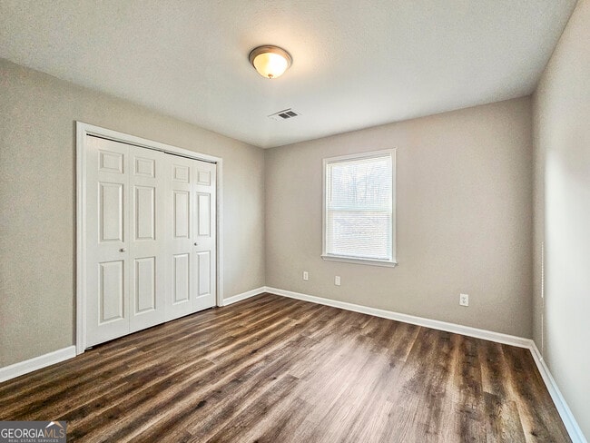 Building Photo - 1075 To Lani Dr