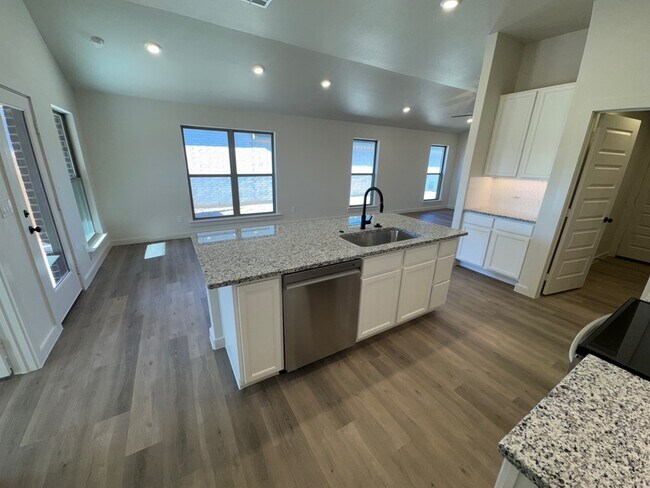 Building Photo - 240 Trailblazer Ln