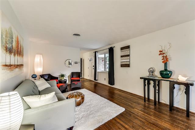 Building Photo - 8539 Bretshire Dr