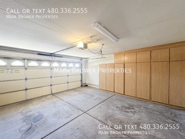 Building Photo - 3960 E White Aster St
