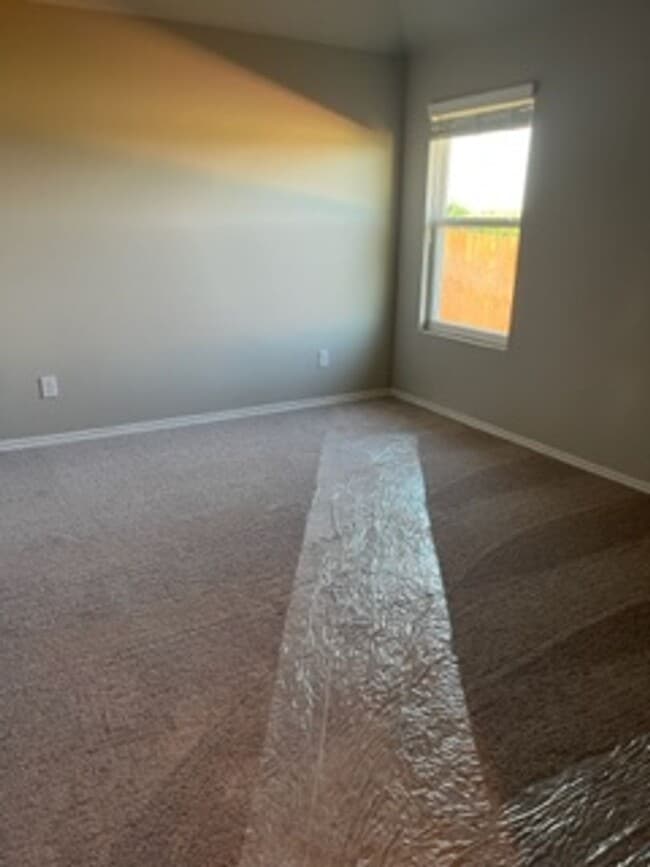 Building Photo - 1st Month Free!