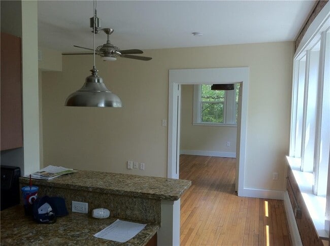 Building Photo - 373 Moreland Ave NE