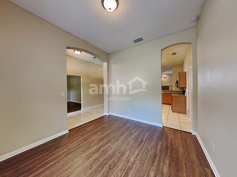 Building Photo - 2931 Plum Orchard Dr