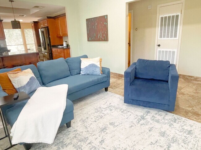 Building Photo - 101 N 7th St