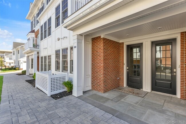 Building Photo - 601 Grist Mill Cir