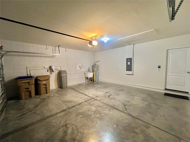 Building Photo - 1512 Diamond Loop Dr