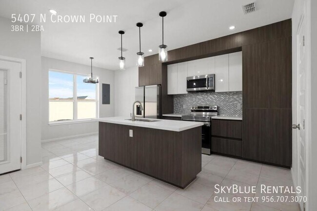 Building Photo - 5407 N Crown Point