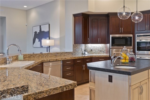 Building Photo - 57780 Troon Way