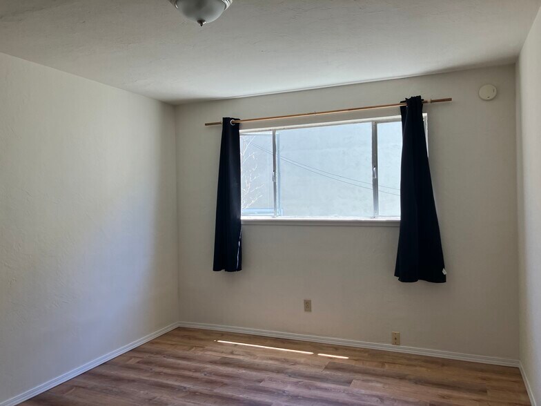 Building Photo - 2531 Benvenue Ave