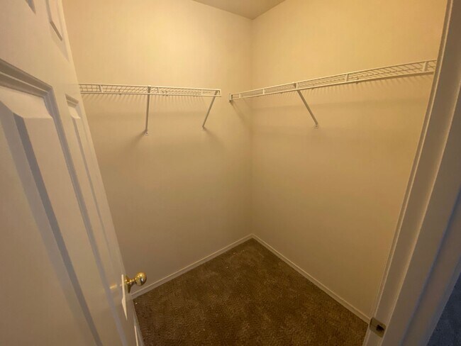 Building Photo - 3 Bedroom Corner Lot DuPont Home