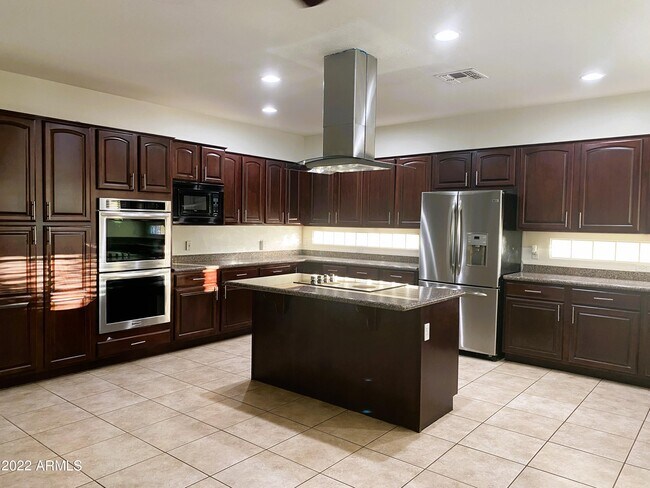 Building Photo - 27822 N 47th St