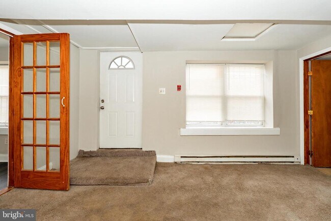 Building Photo - 5763 Pemberton St