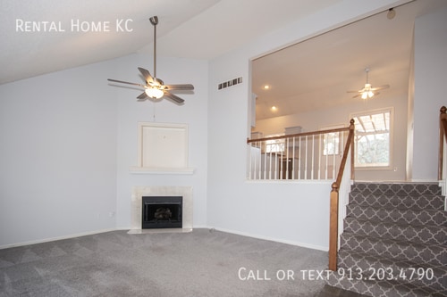 Building Photo - 1391 E 155th St