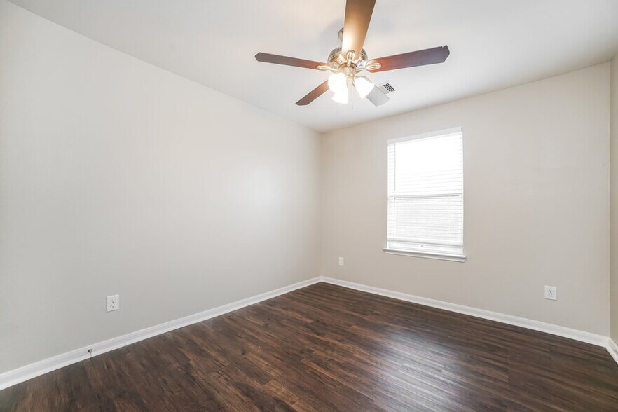 Building Photo - 13034 Rose Landing Dr