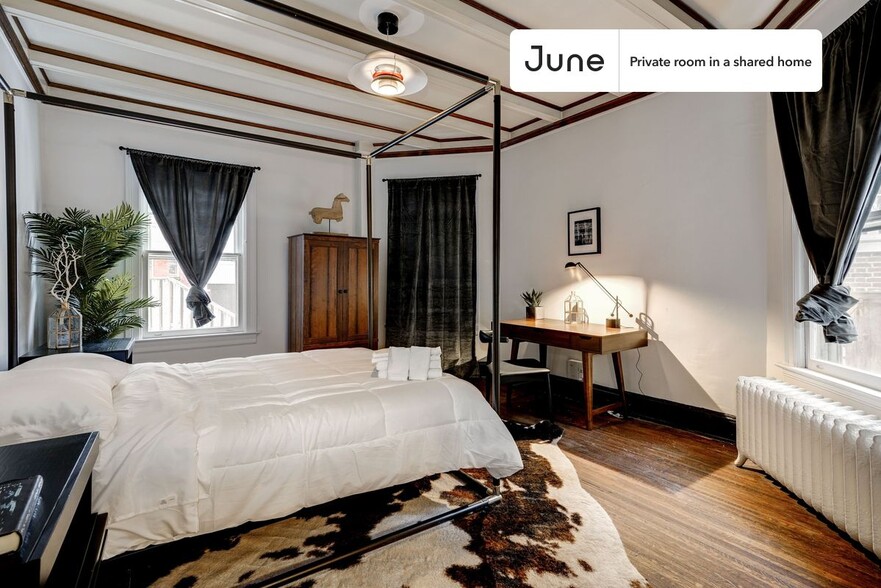 Building Photo - Room in Shared 7 bed/3.5 bath home in Woodley Park