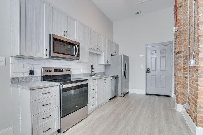 Building Photo - 1 Bedroom 1 Bathroom Apartment in Harlem