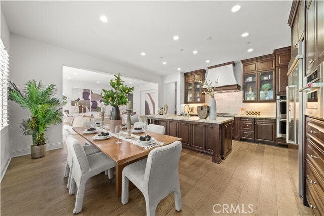 Building Photo - 18 Windrow Rd