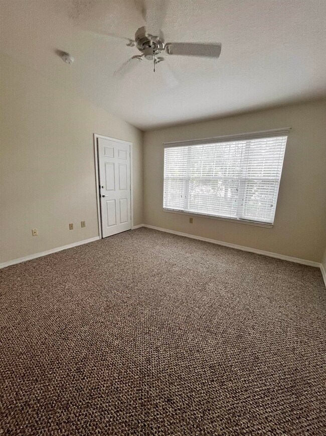 Building Photo - 21207 Harbour Vista Cir