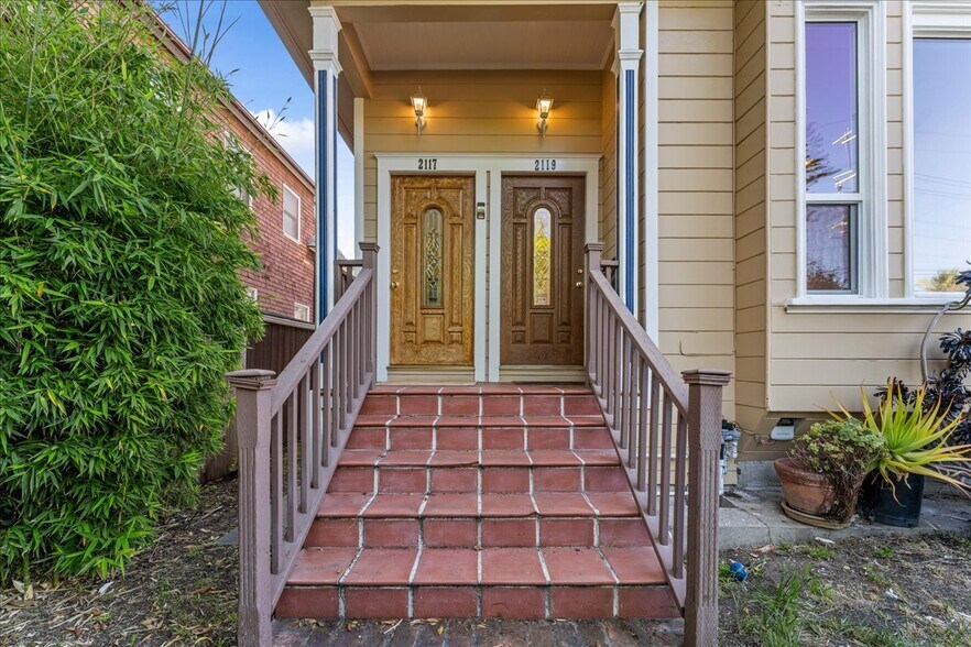 Building Photo - 2117 Ashby Ave