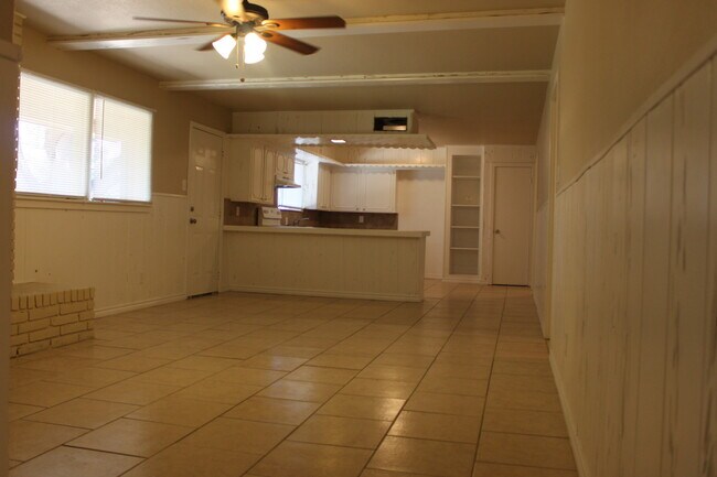 Building Photo - 2821 56th St