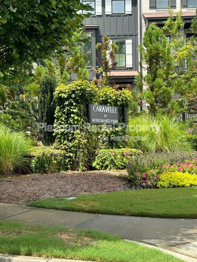 Building Photo - 707 Topsail Ln