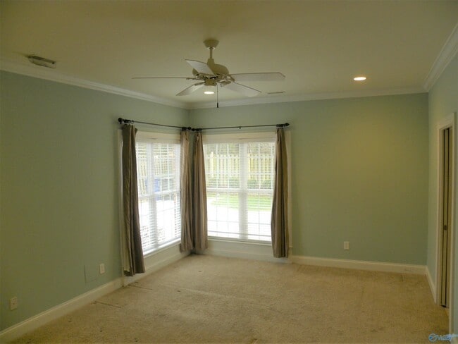 Building Photo - 54 Belmont Pl