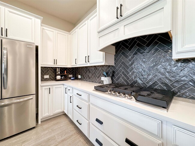 Building Photo - 9718 Starry Night Ln