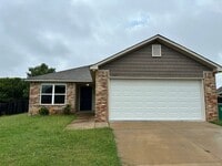 Building Photo - 3 Bed, 2 Bath Home for Rent in Yukon