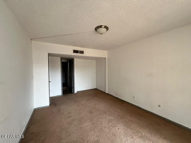 Building Photo - 1590 Hartsdale Dr