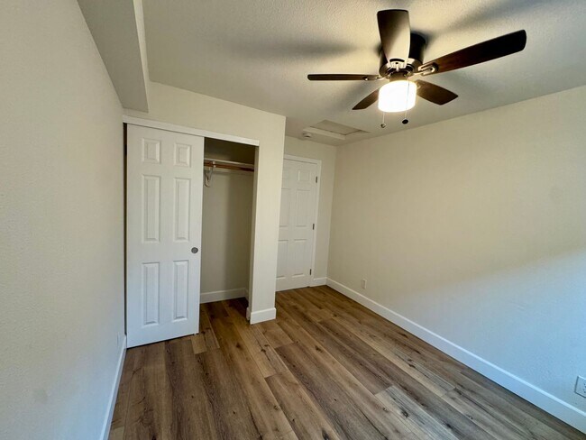 Building Photo - 310 Hansbery Way