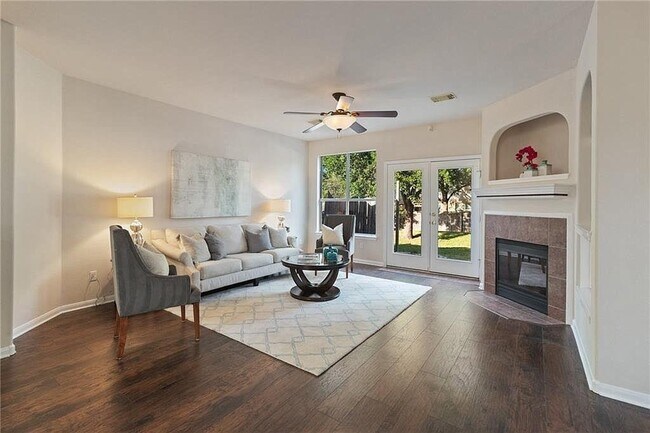 Building Photo - 5908 Taylorcrest Dr