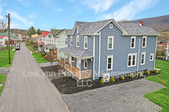 Building Photo - 14208 Temple St