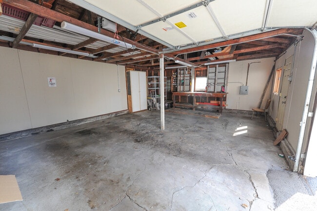 Building Photo - 6828 97th St