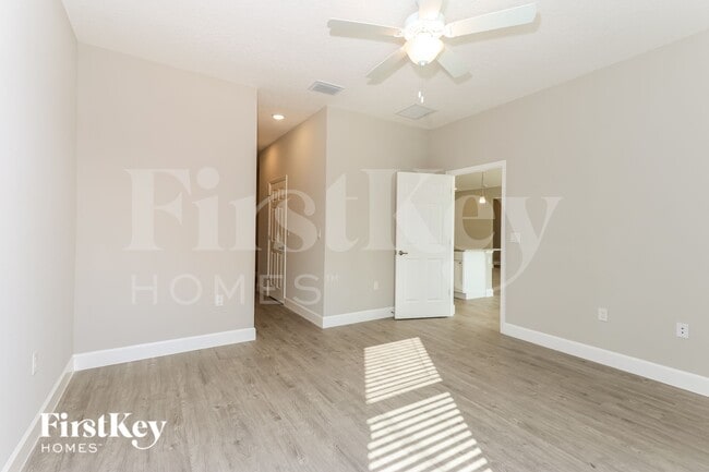 Building Photo - 874 Brookfield St SE