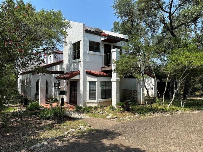 Building Photo - 1100 Crystal Creek Dr