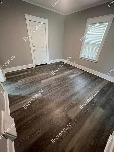 Building Photo - 3549 Hazelhurst Ave