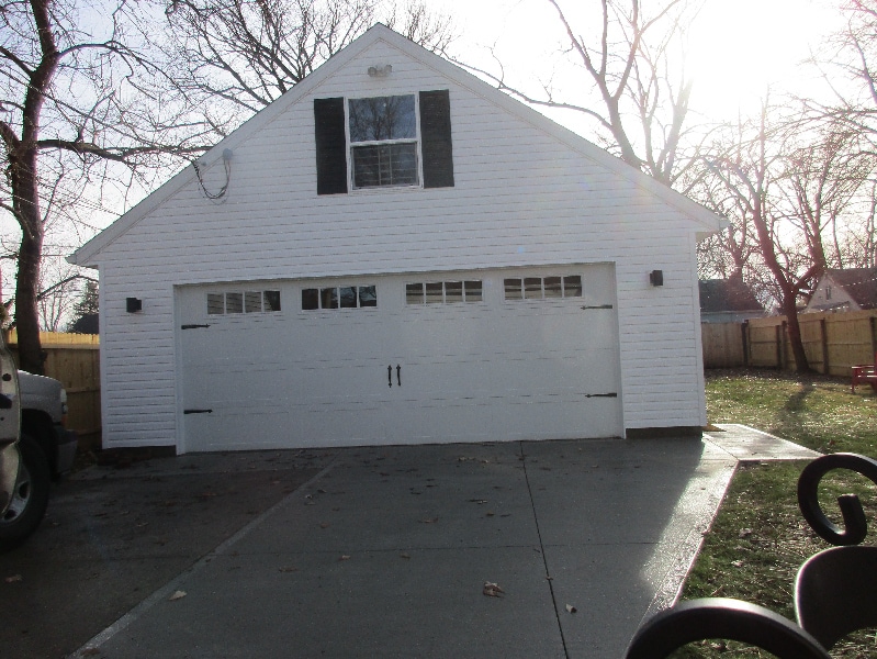 Building Photo - 2149 Wesleyan Dr
