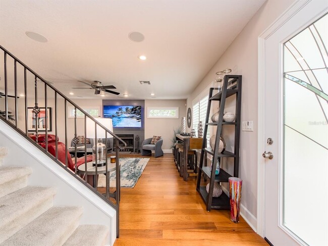 Building Photo - 555 Florida Ave