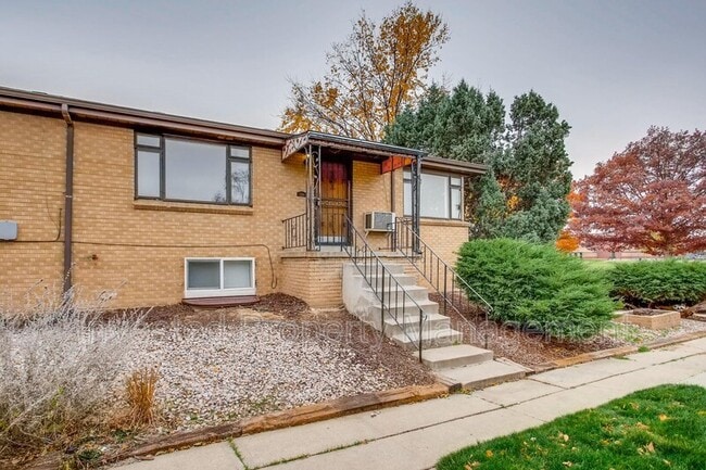 Building Photo - 3392 Ivy St