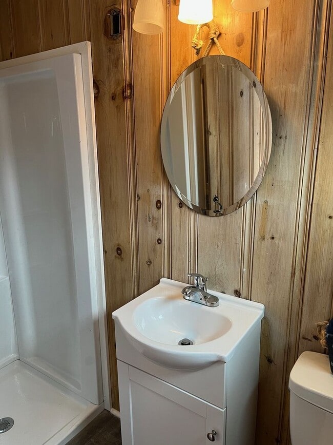 Building Photo - 67 E Grand Ave