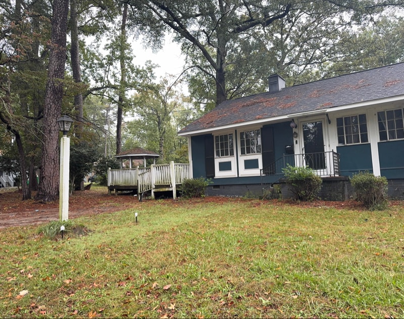 Building Photo - 690 Webster St